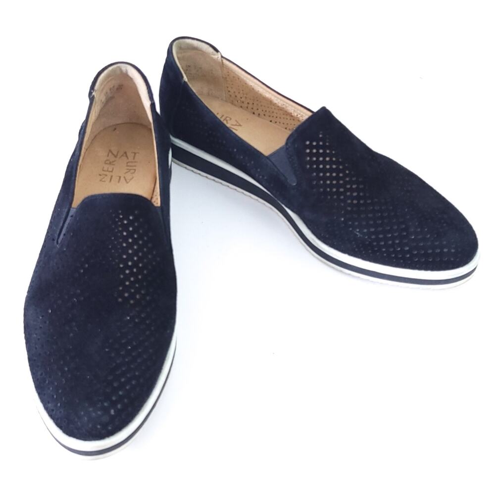 Naturalizer Bonnie Suede Slip On Loafer Perforated Black Size 6.5M Comfort Shoe